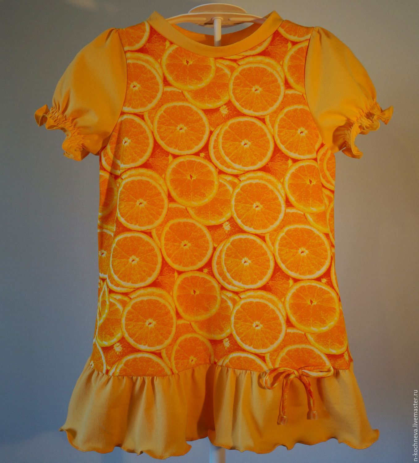 Детское платье с апельсинами