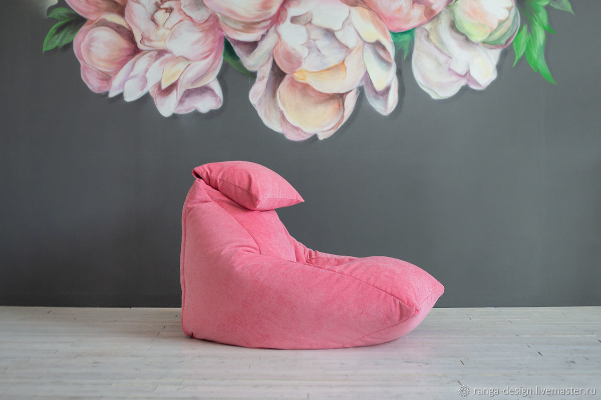 Розовое бескаркасное lounge-кресло Pink Pie