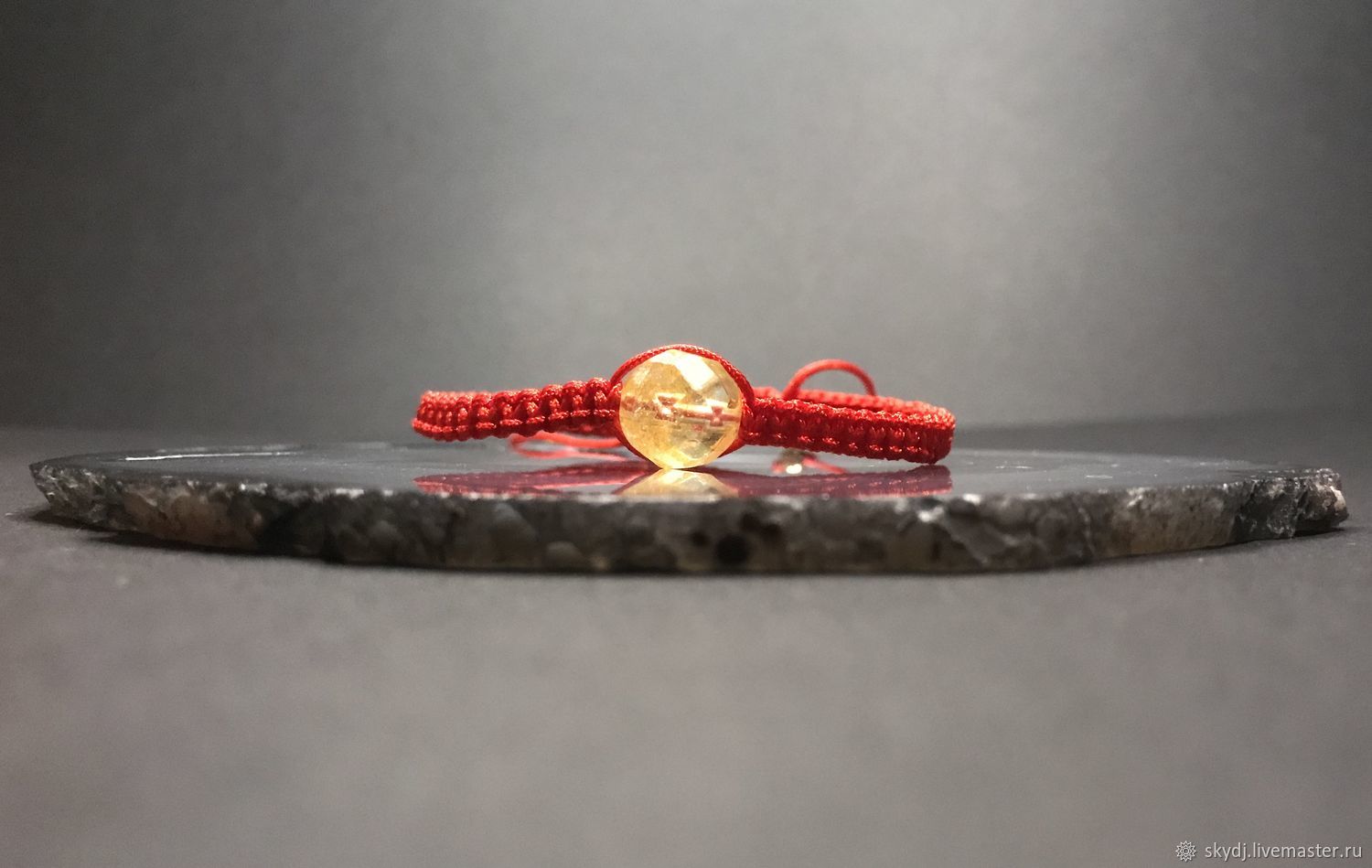 Красный Шамбала браслет с цитрином  "regenerador"