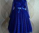 Синее бархатное платье с фатиновой юбочкой