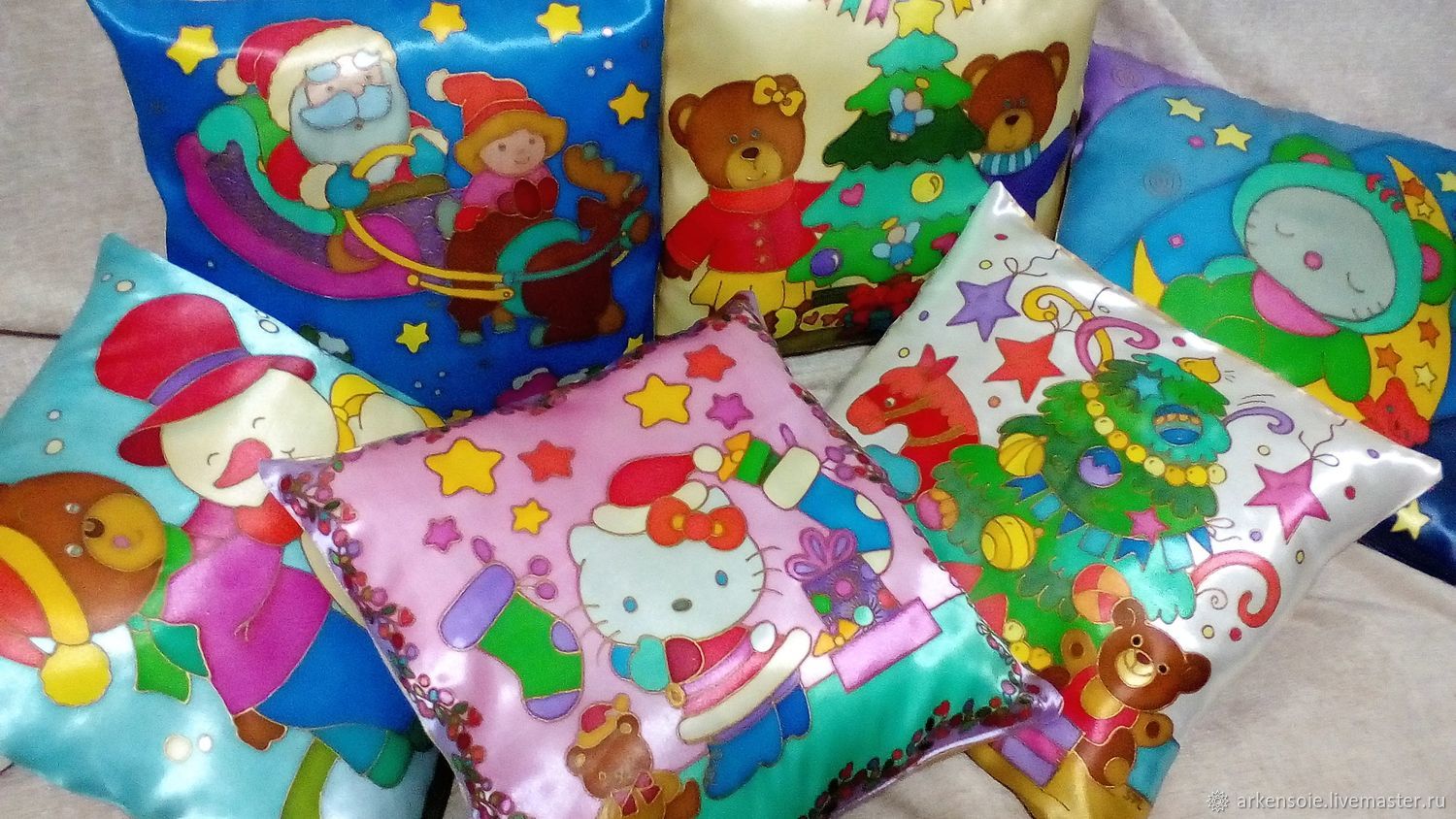 Новогодние подушки для детей,30х30 см,батик