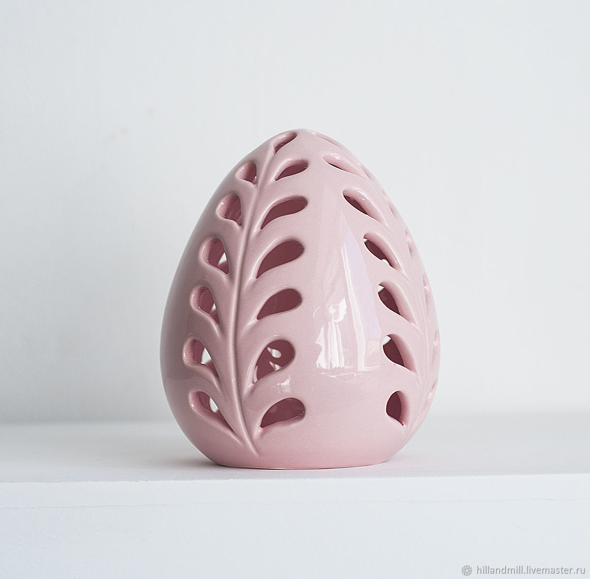 Декоративное яйцо (розовое)