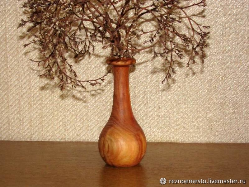 Мини-ваза деревянная