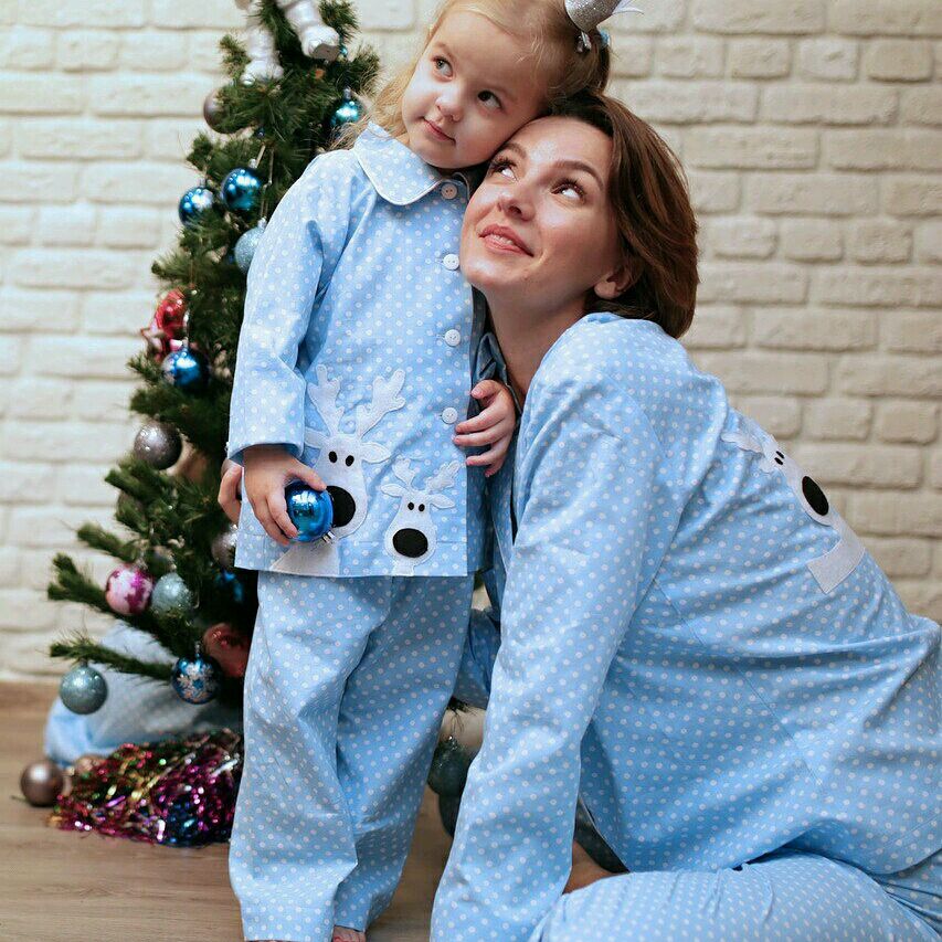 Пижама для девочки из Рождественской коллекции"Веселые олени"