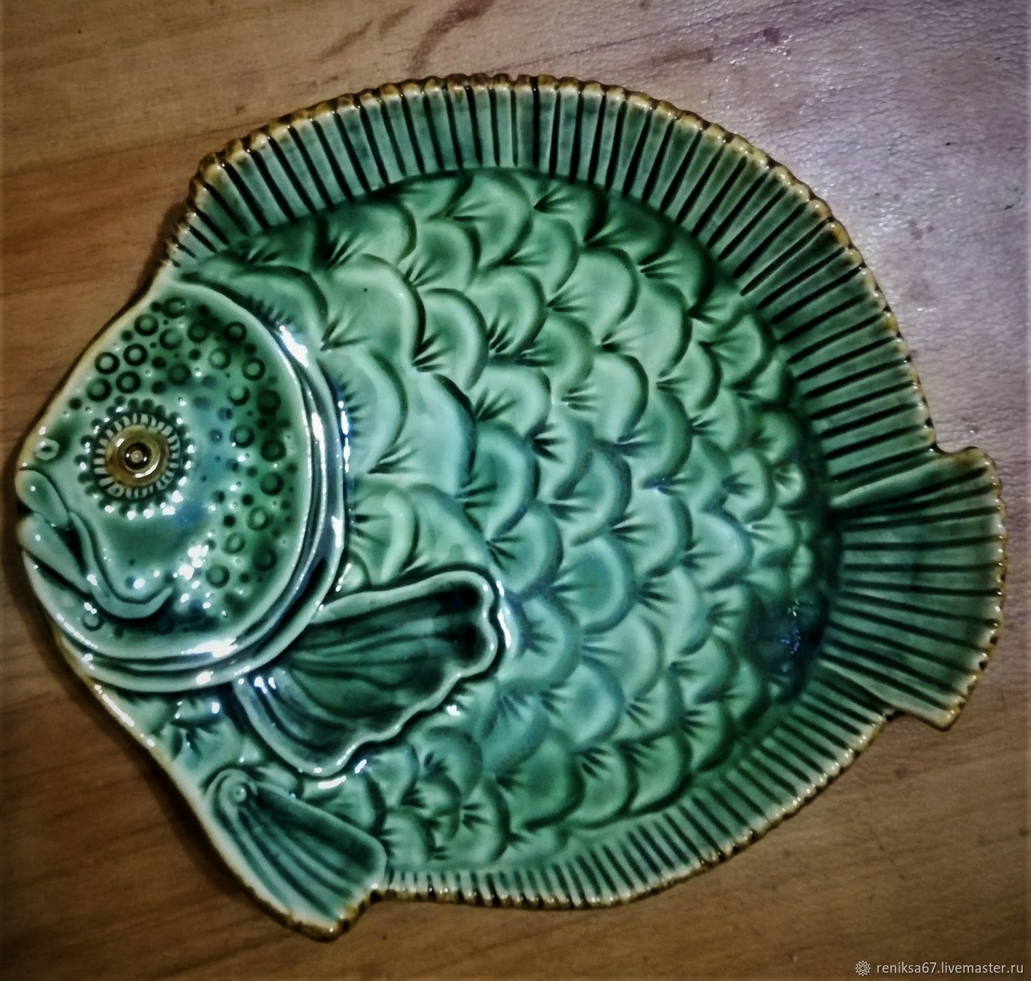 Декоративная тарелка Рыба