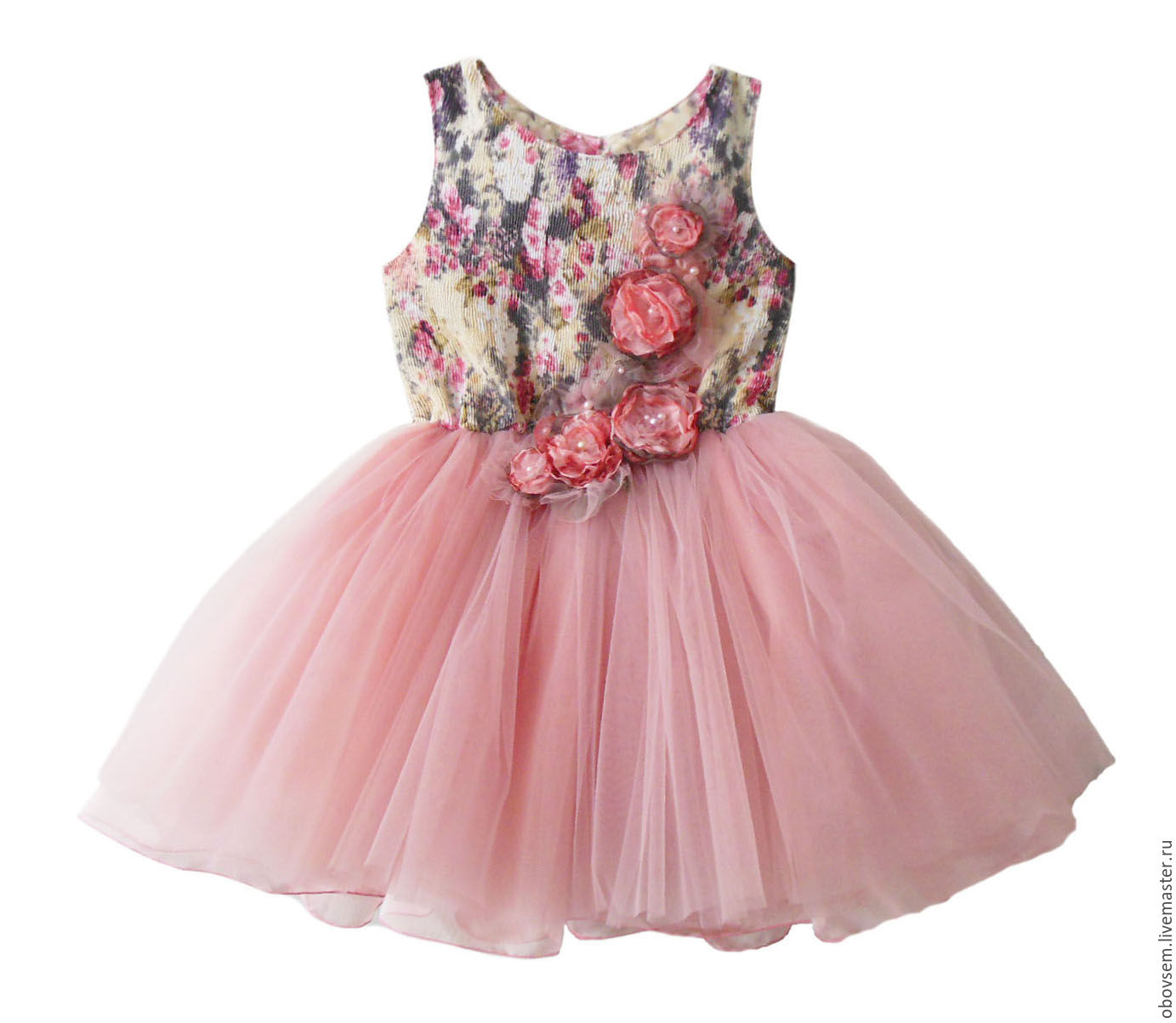 Вышивка "Розы" на детское платье