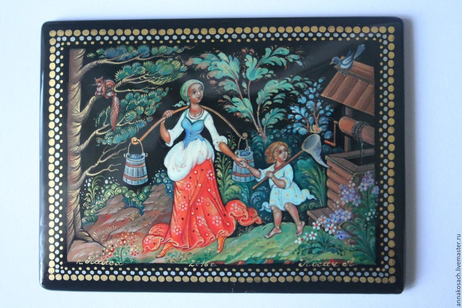 Лаковая шкатулка с авторской росписью "Материнство"