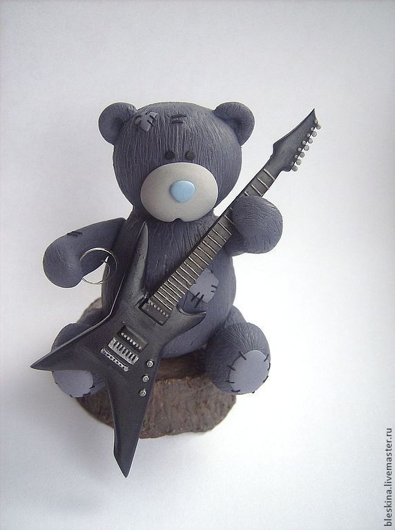 Тедди с гитарой