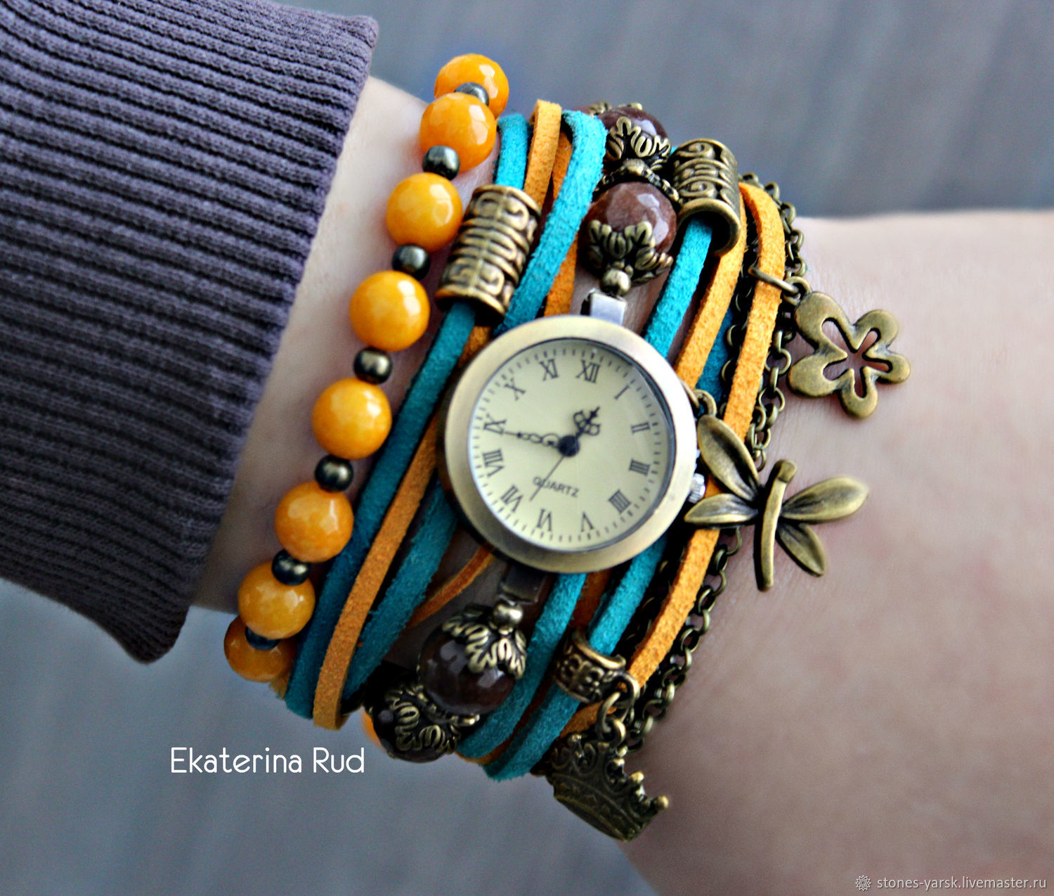 Красивые часы женские наручные с камнями "Пряное время"