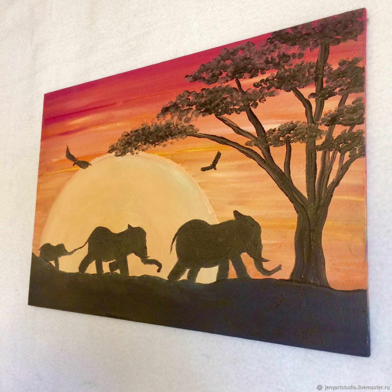 Картина маслом со слоном «Семья» в африканском стиле красный желтый