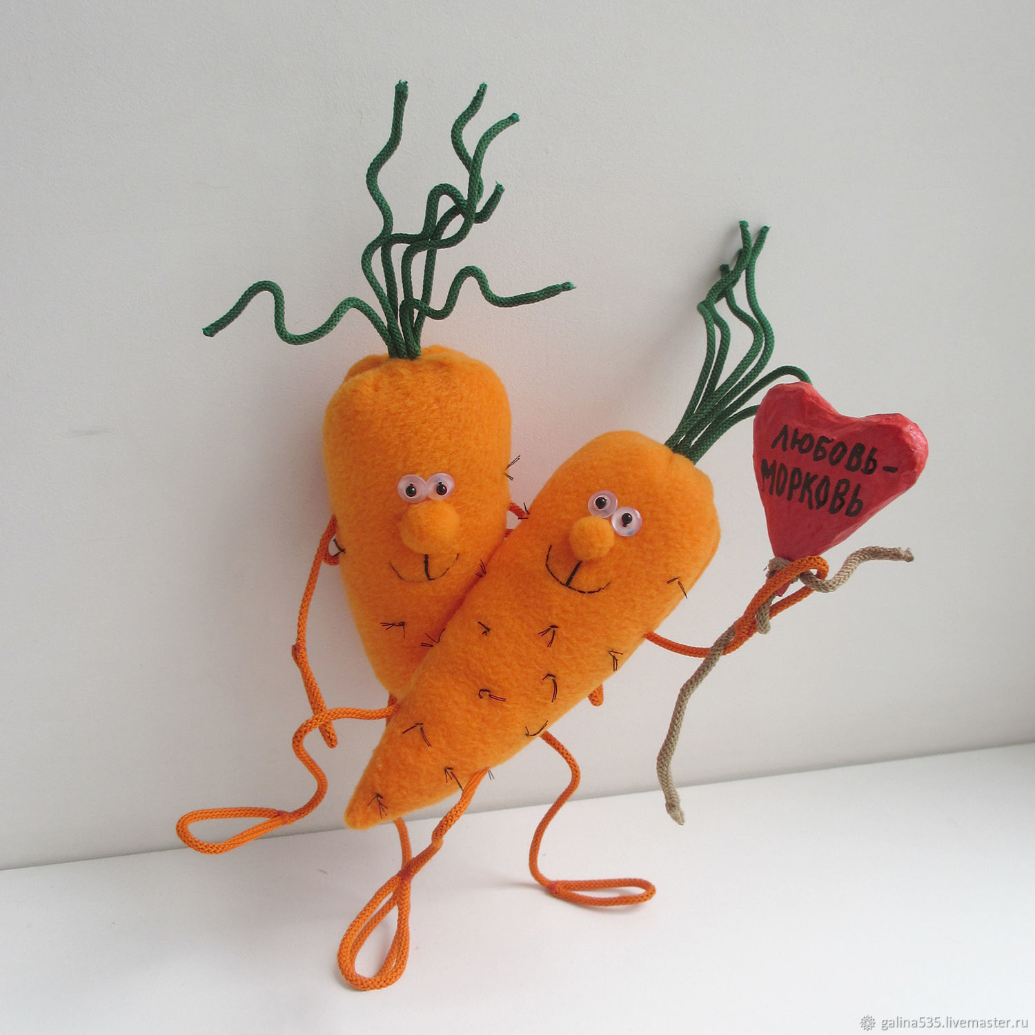 Смешные морковки
