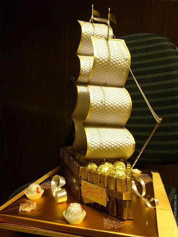 Корабли из конфет