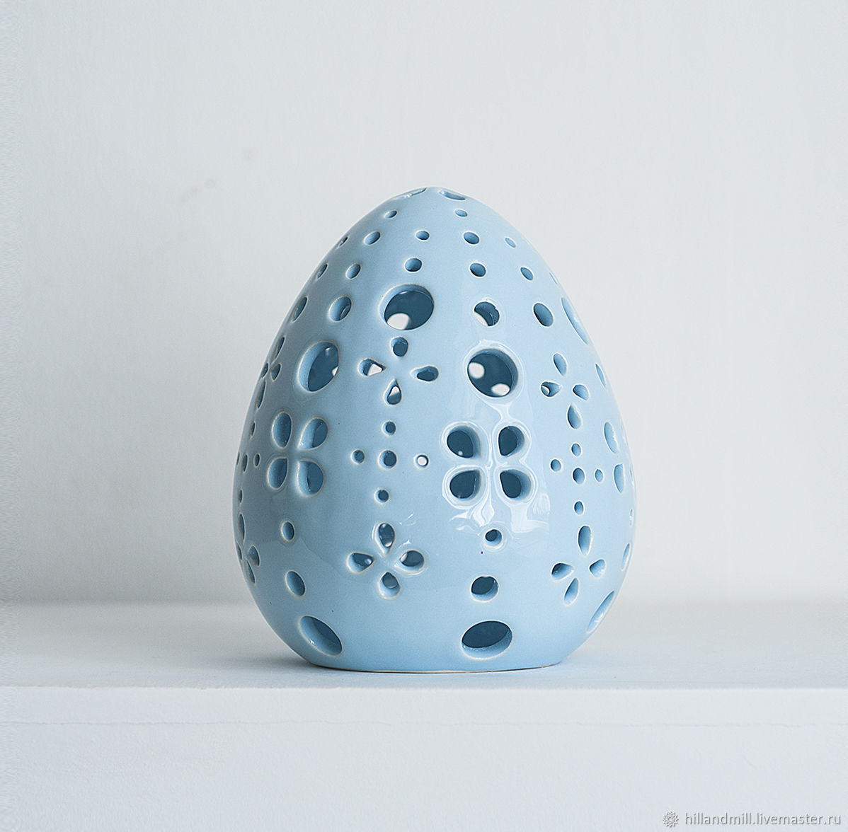 Керамическое яйцо (голубое)