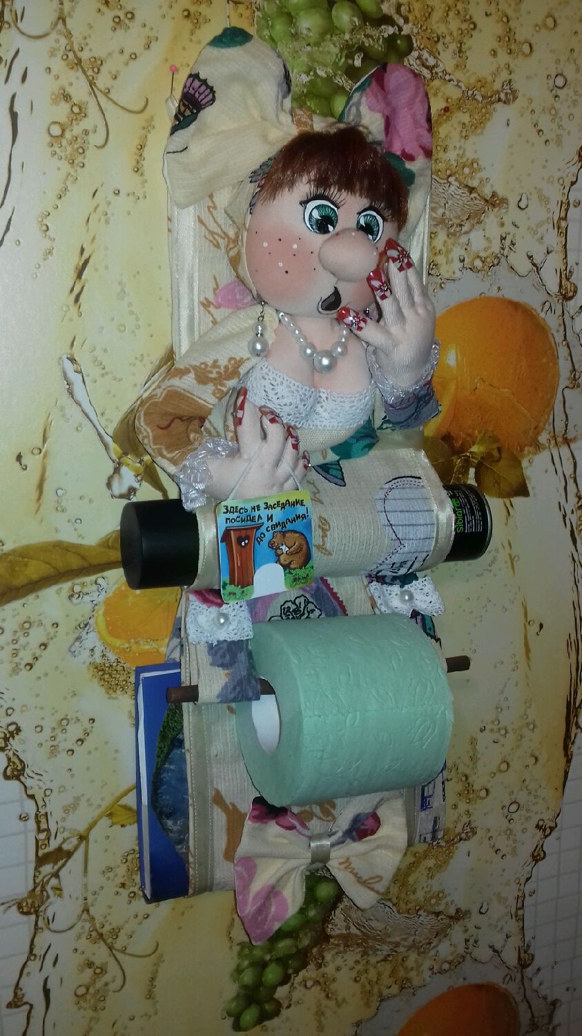 Кукла-держатель туалетной бумаги, б.полотенец навесной