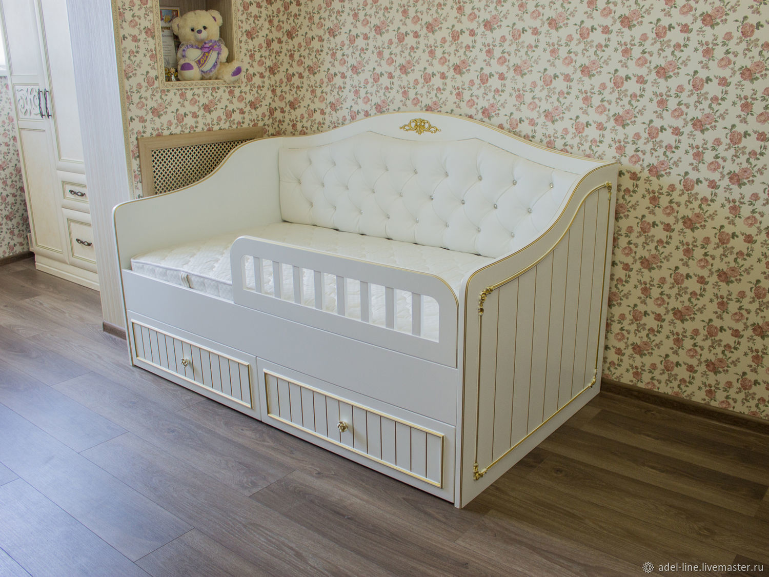 диван для ребенка с ящиками