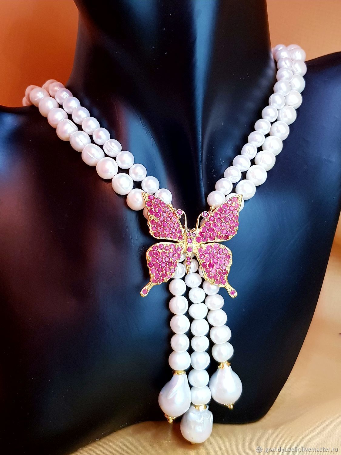 Шикарное жемчужное ожерелье с натуральными рубинами