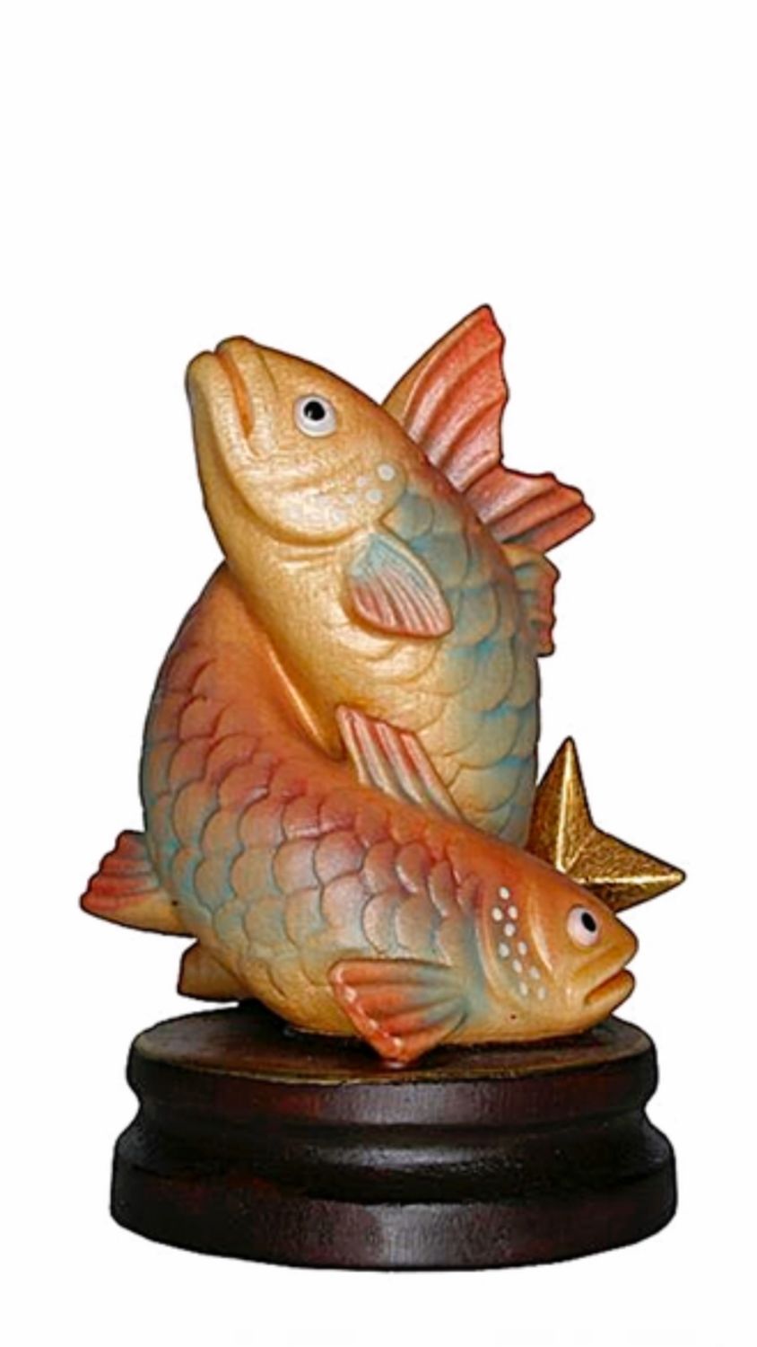Деревянная  резная фигурка Знак зодиака Рыбы