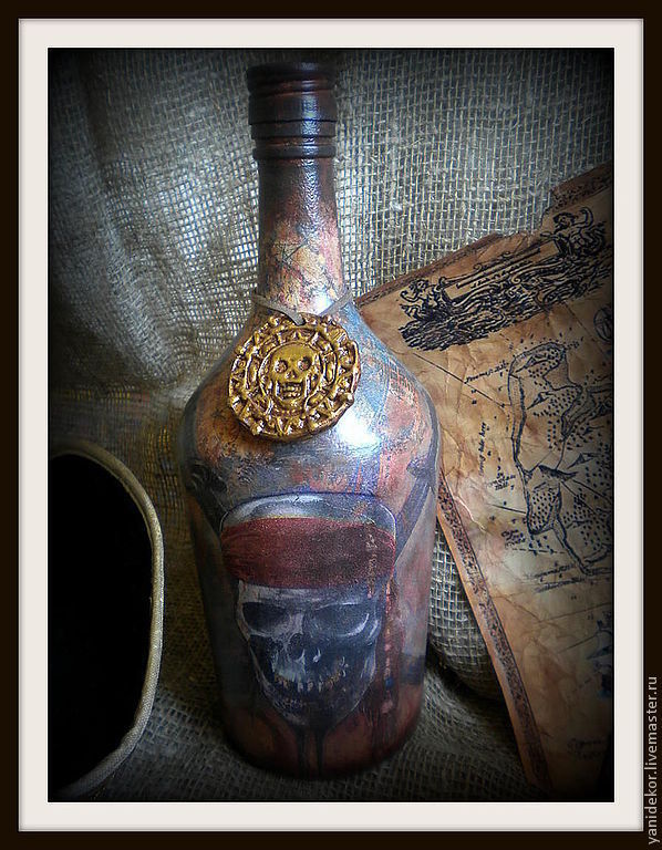 Бутылка декоративная Пиратская