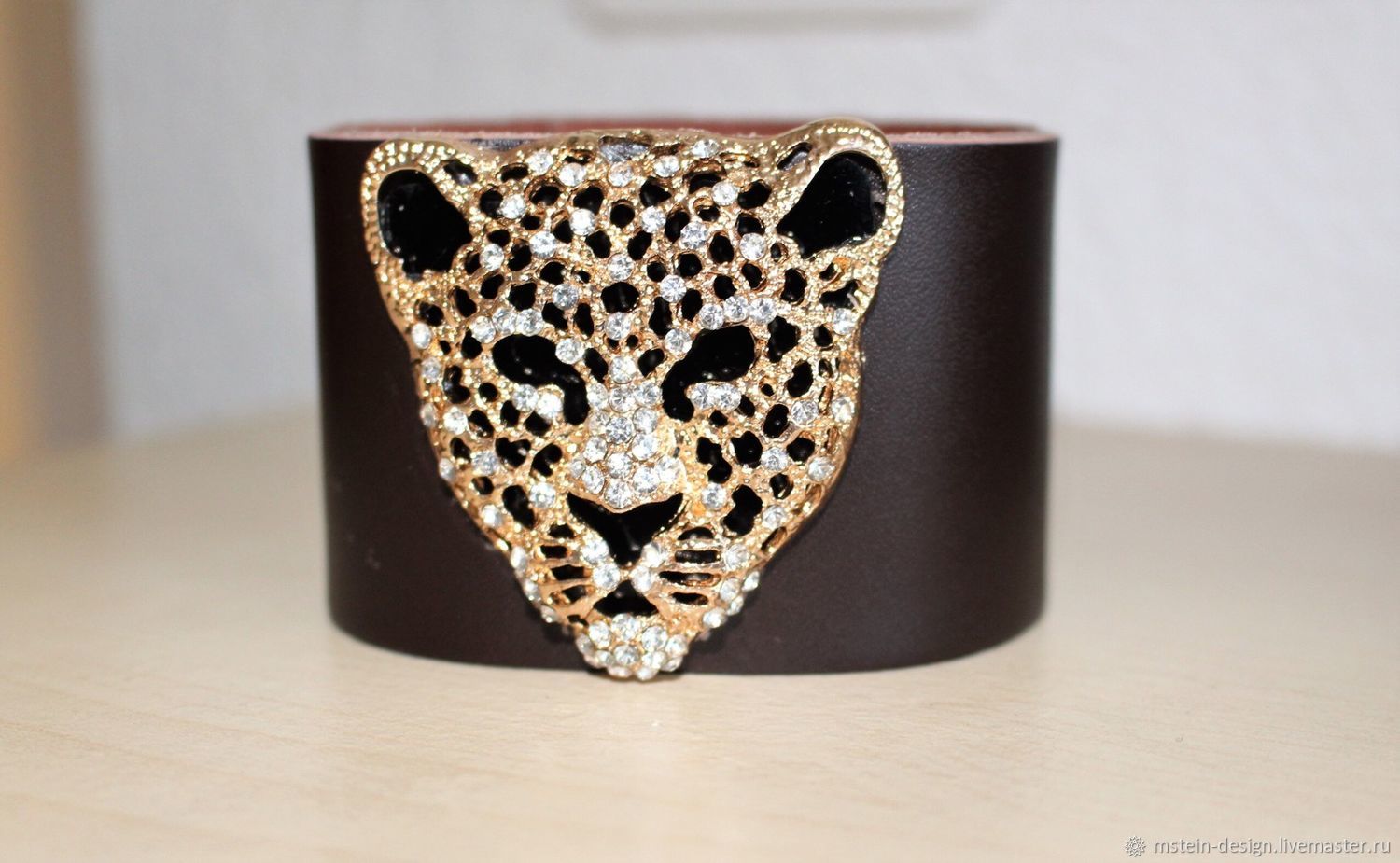 Кожаный браслет со стразами "Леопард"