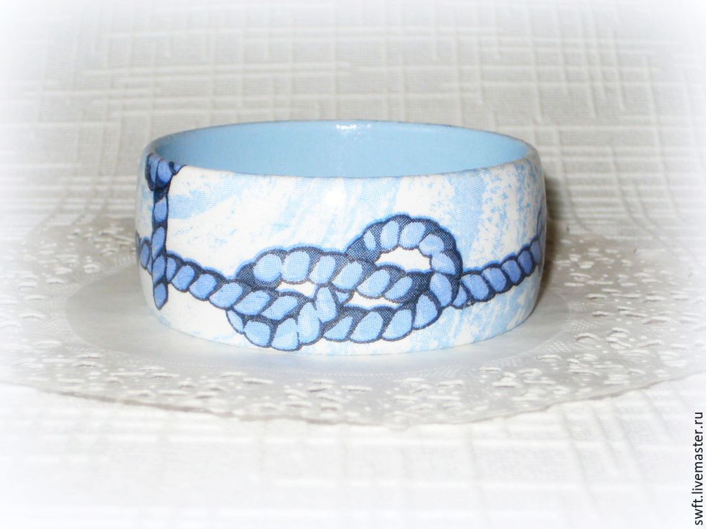 Голубой деревянный браслет Морской узел. Синий белый море макраме