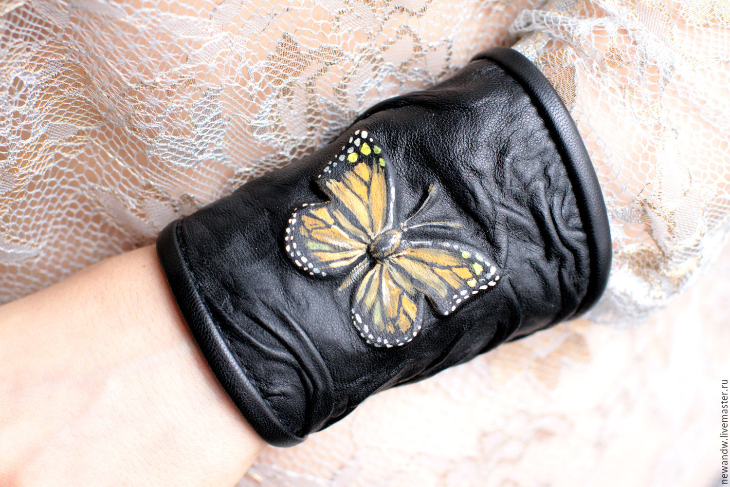 3D Браслет "Бабочка" из натуральной кожи чёрного цвета
