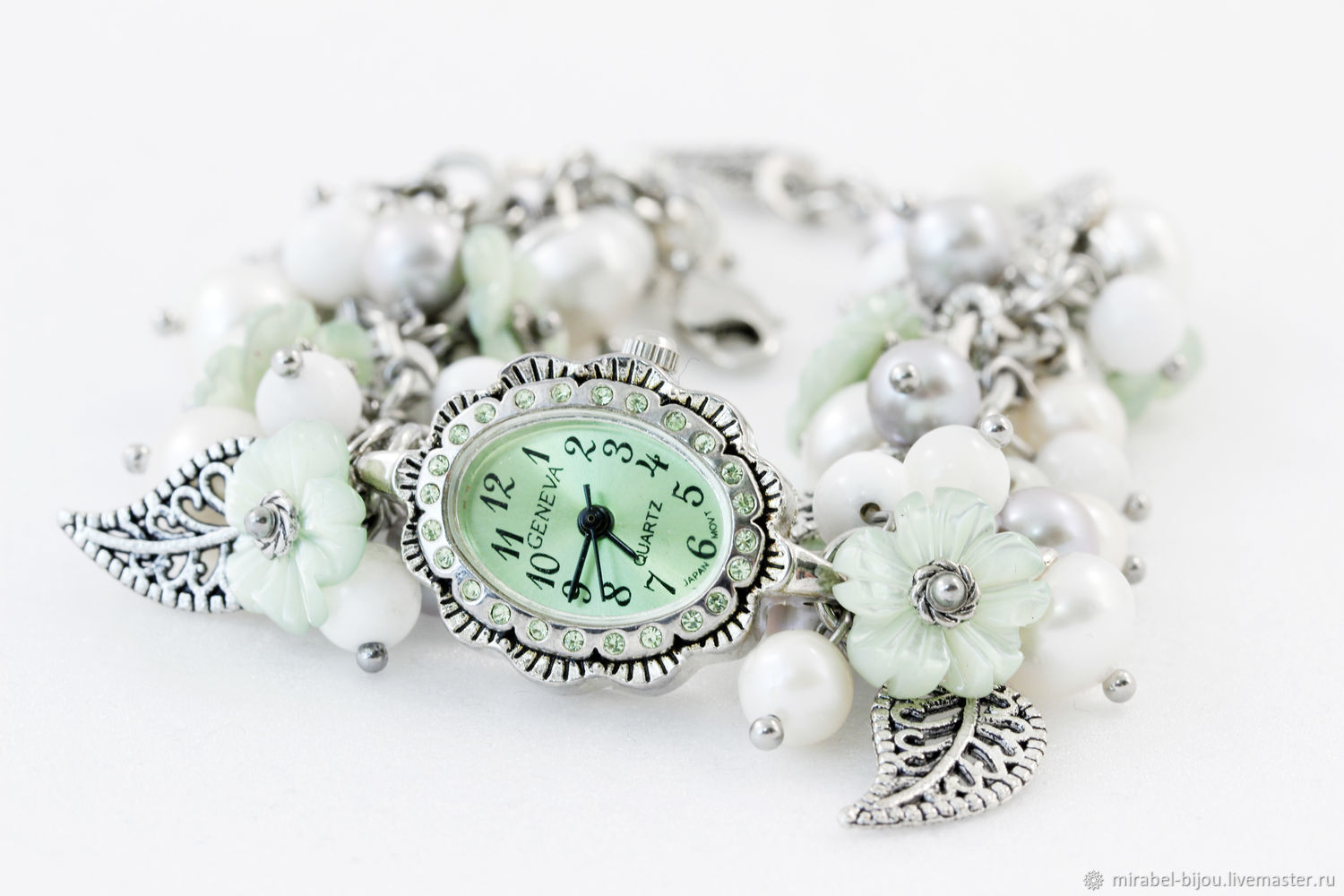 Часы Жасмин. Женские, зеленые, с жемчугом и цветами из перламутра