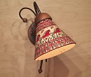 Настенный светильник из дерева и керамики 