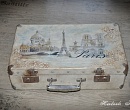 Старинный чемодан 