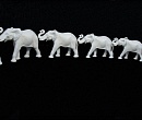 Слоны из фарфора