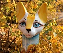 Кошка статуэтка Осенняя деревня, авторская роспись